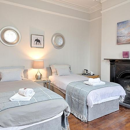 Willows-Cardiff Guest House Buitenkant foto