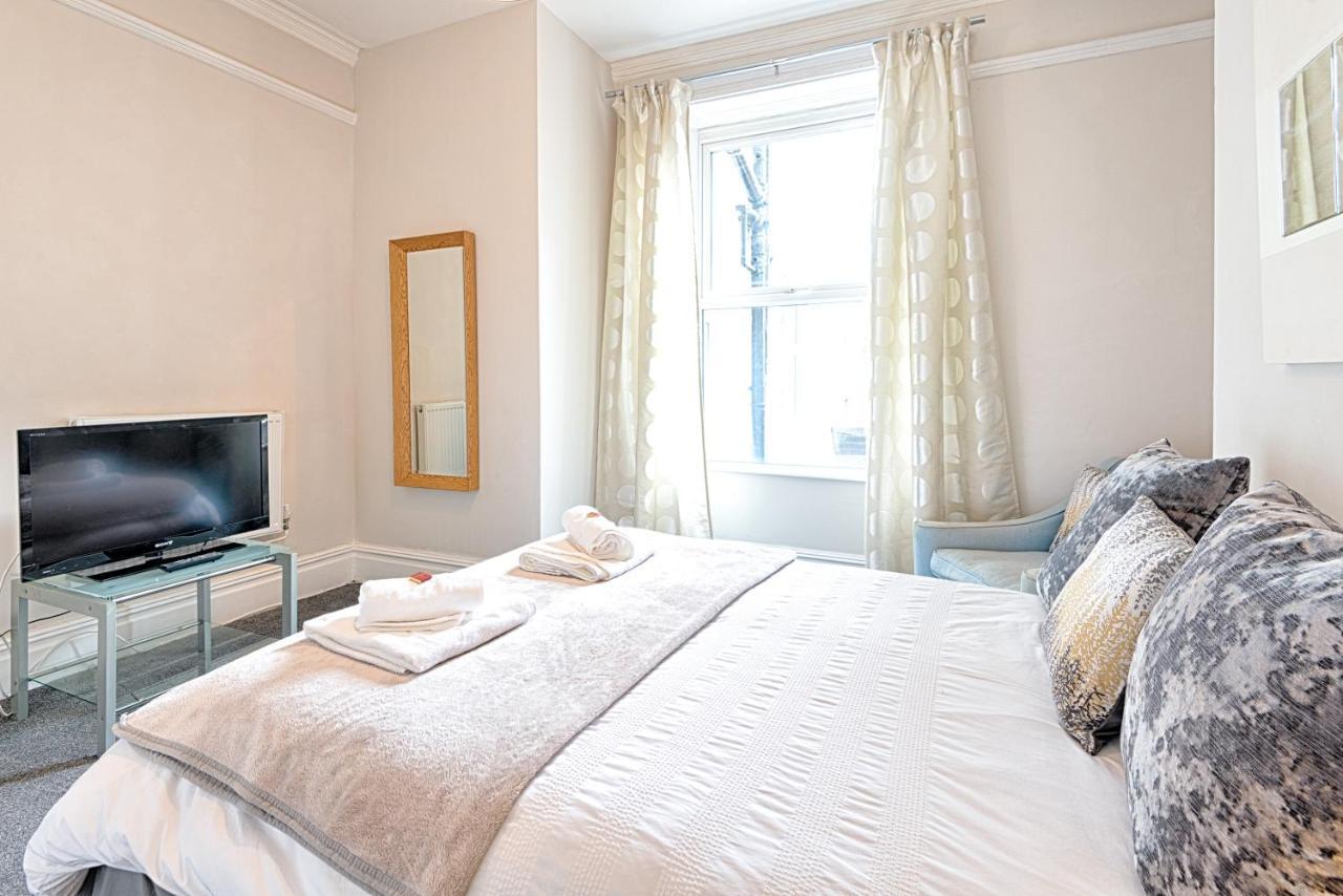 Willows-Cardiff Guest House Buitenkant foto
